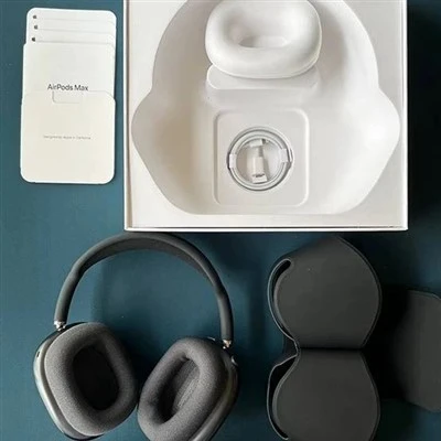 Tai nghe âm thanh không gian theo dõi đầu động của Apple